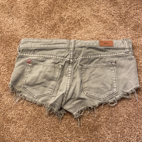 BDG Green Jean Shorts Size 24 - Picture 2 of 2